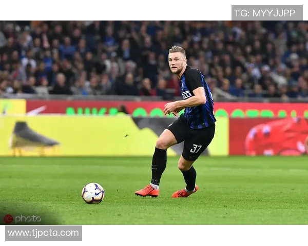 尤文图斯冬季引援计划锁定什克里尼亚尔和金玟哉两名后卫目标