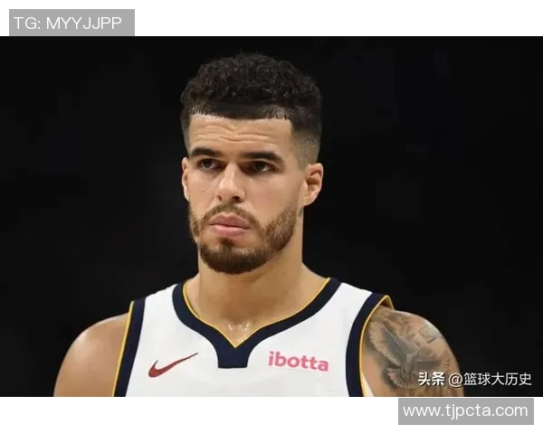 小迈克尔波特半场表现出色14中7砍下20分外加8篮板三分球命中率高达50