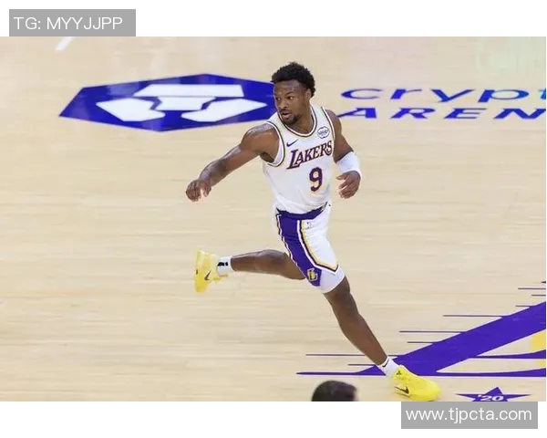 夸梅直言布朗尼球衣销量全赖其父亲影响力引发热议 夸梅直言布朗尼球衣销量全赖其父亲影响力引发热议