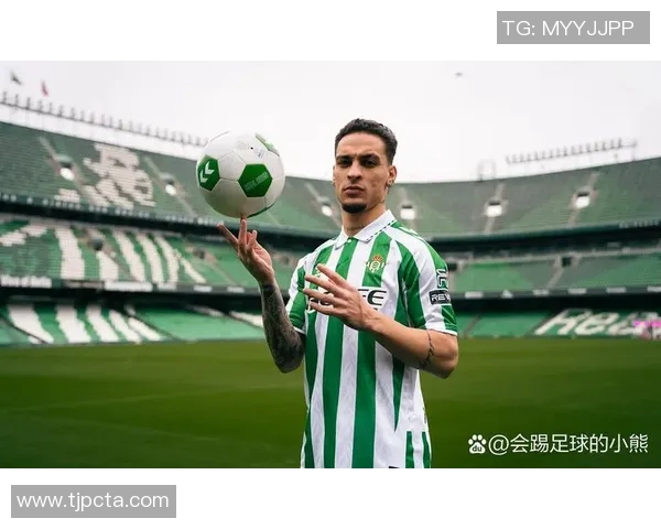 西甲10月份最佳球员候选名单揭晓姆巴佩佩德里安东尼等星光熠熠