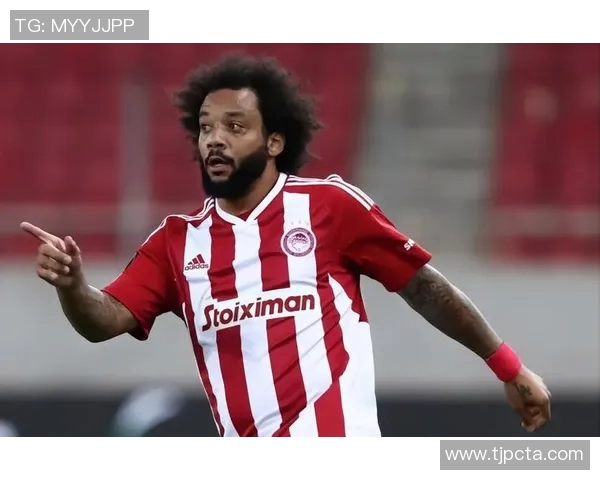 马塞洛自述:左后卫的前锋灵魂与对传奇身份的淡然态度 马塞洛自述:左后卫的前锋灵魂与对传奇身份的淡然态度