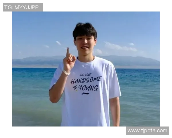 翻译谈杨瀚森:新秀应迎难而上努力追赶前辈与大哥的脚步 翻译谈杨瀚森:新秀应迎难而上努力追赶前辈与大哥的脚步