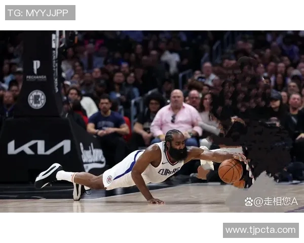 快船队史中仅有的两位单场40分5篮板5助攻且真实命中率超过80的球员揭秘 快船队史中仅有的两位单场40分5篮板5助攻且真实命中率超过80的球员揭秘