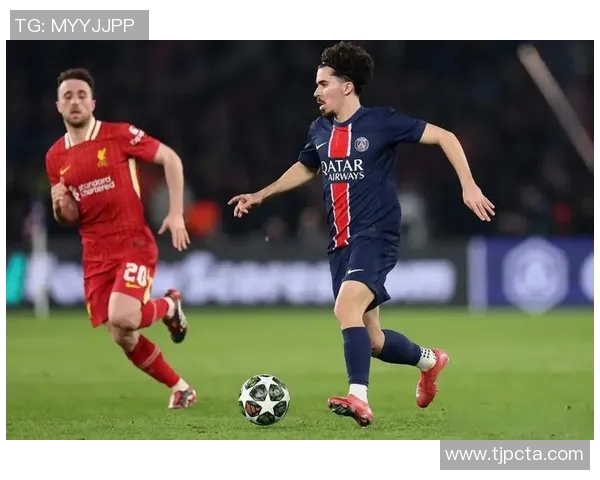 维蒂尼亚精准助攻阿什拉夫垫射破门助巴黎领先1-0 维蒂尼亚精准助攻阿什拉夫垫射破门助巴黎领先1-0