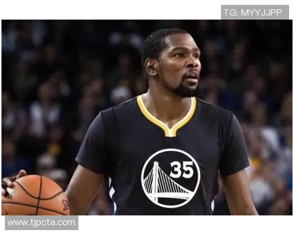 杜兰特手机沉迷状态下仍贡献正负值2018投仅5中得11分表现引关注