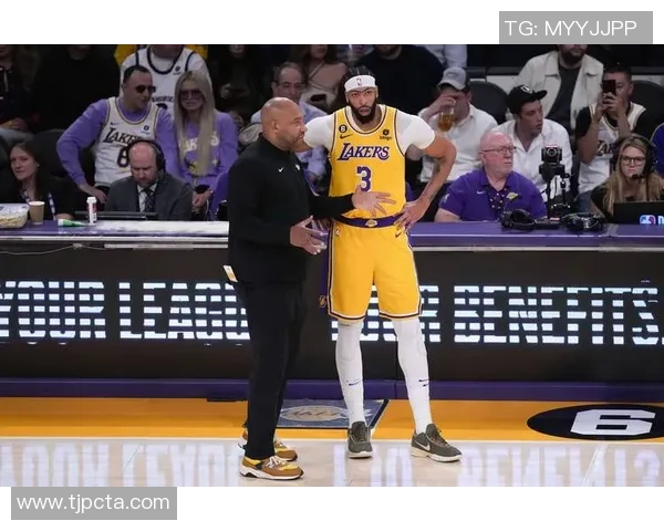 铁林分析湖人表现与老詹退役决定的关系或将影响他未来选择