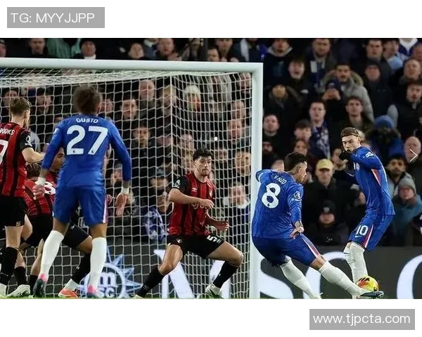 英超最新动态切尔西跃升第4名利物浦紧随其后第6名争冠形势依然严峻