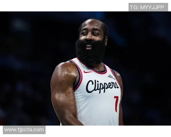 哈登全力以赴阻止雷霆获得明年乐透签让人心痛不已