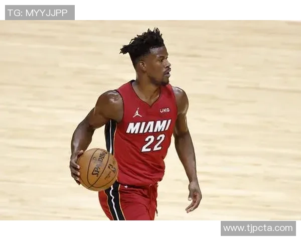 巴特勒表现强劲15投6中斩获21分5篮板罚球命中率高达89